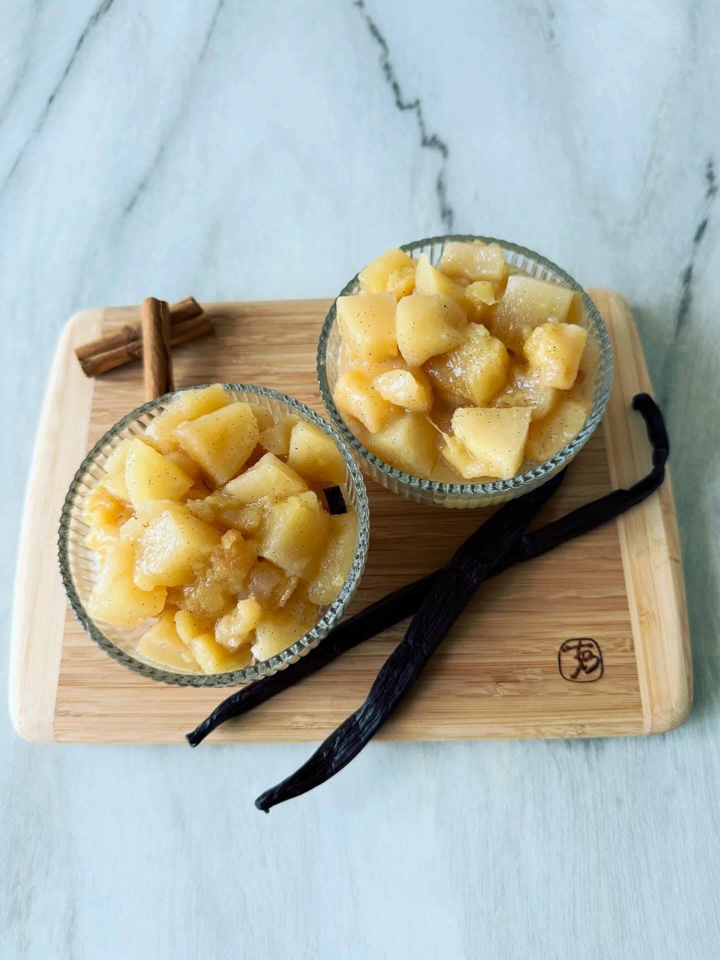 Warm compote of Pink Lady apples and pears with Madagascar vanilla and Indian cinnamon
