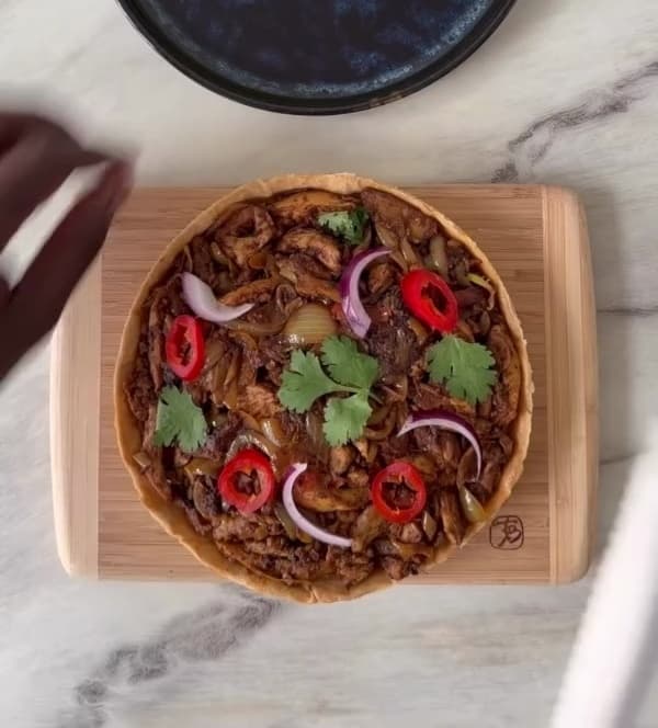 Chettinad chicken tarte with salted butter pâte brisée